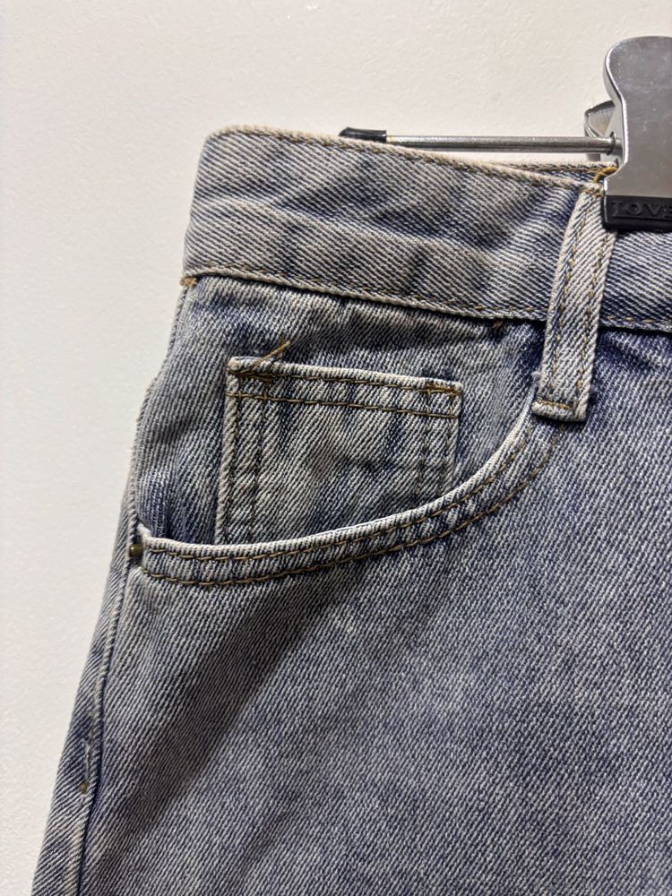 Classic Light Wash High-Waisted Denim Skirt