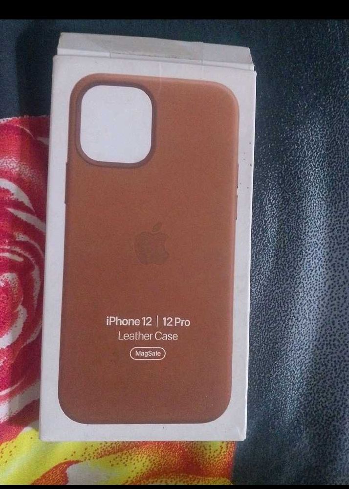 Iphone 12/ 12pro Matte Leader Cover / Case