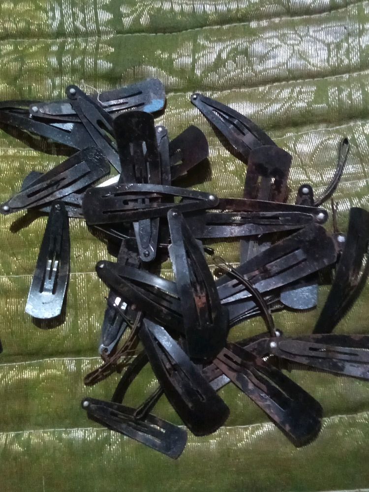 Vintage Black Hair Clips - Lot of 20+
