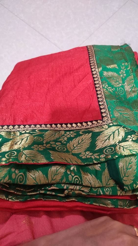 New saree (Red saree green border)