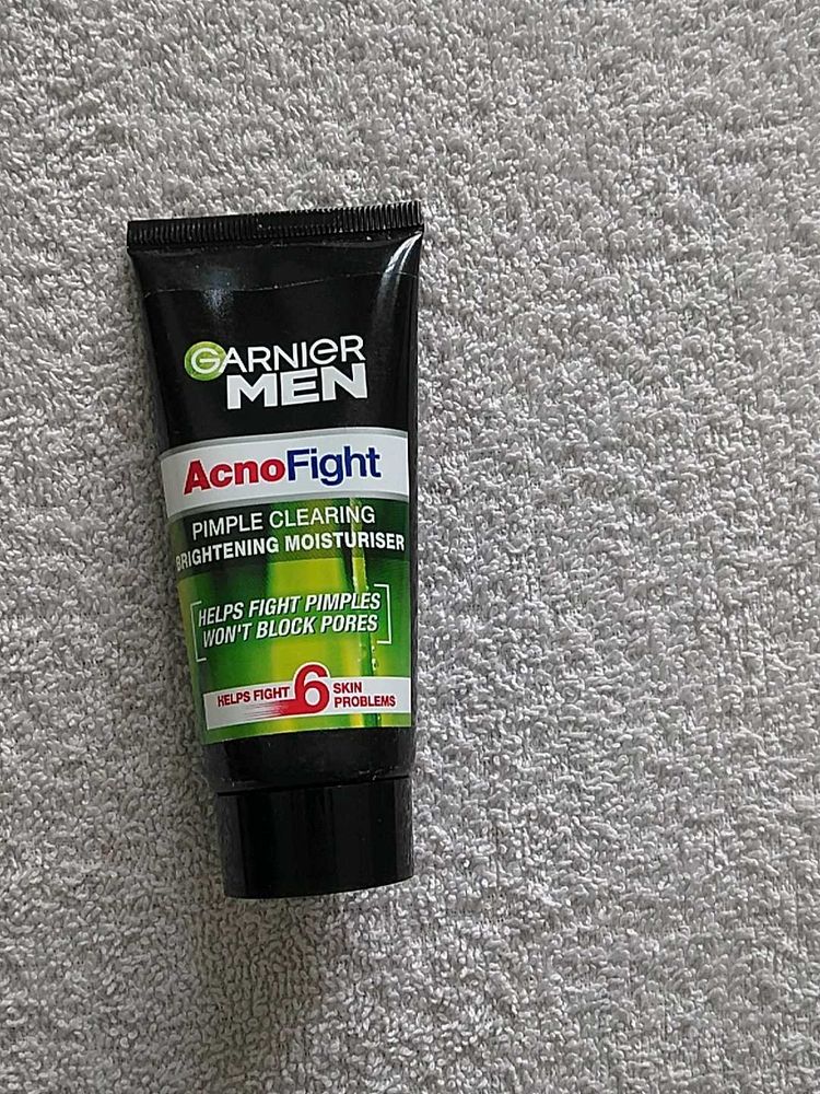 Garnier Men AcnoFight Moisturiser