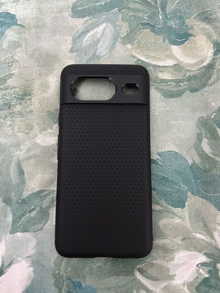 Spigen Google Pixel 8 Back Cover - Black