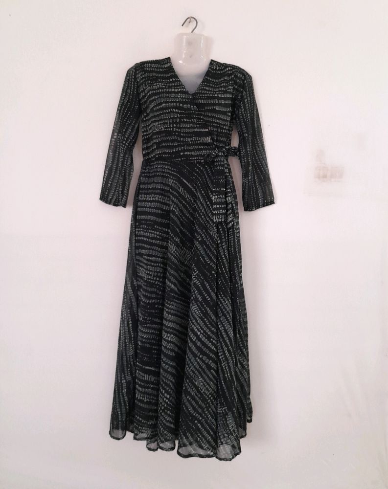 Black Casual Dress (Women&#39;s)