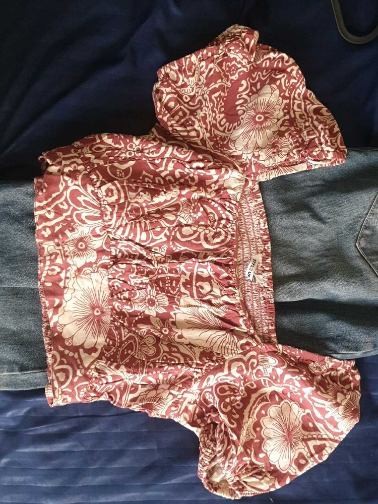 Floral Print Crop Top