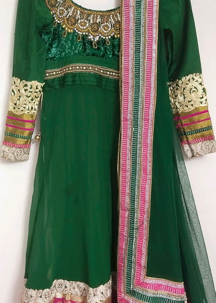 Green Ethnic Inspired By Kareen Kapoor