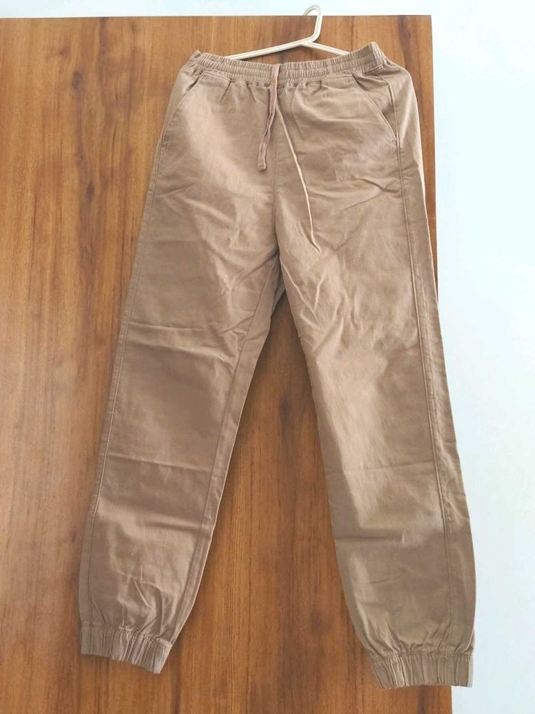 Khakhi Pants