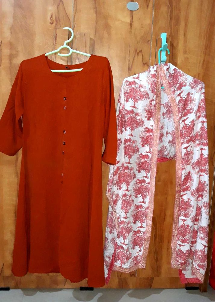 Pakistani Kurti With Dupatta Set