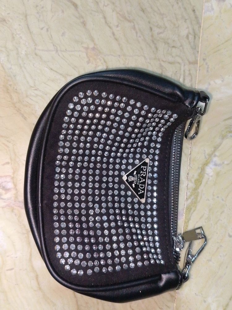 Rimestones Clutch