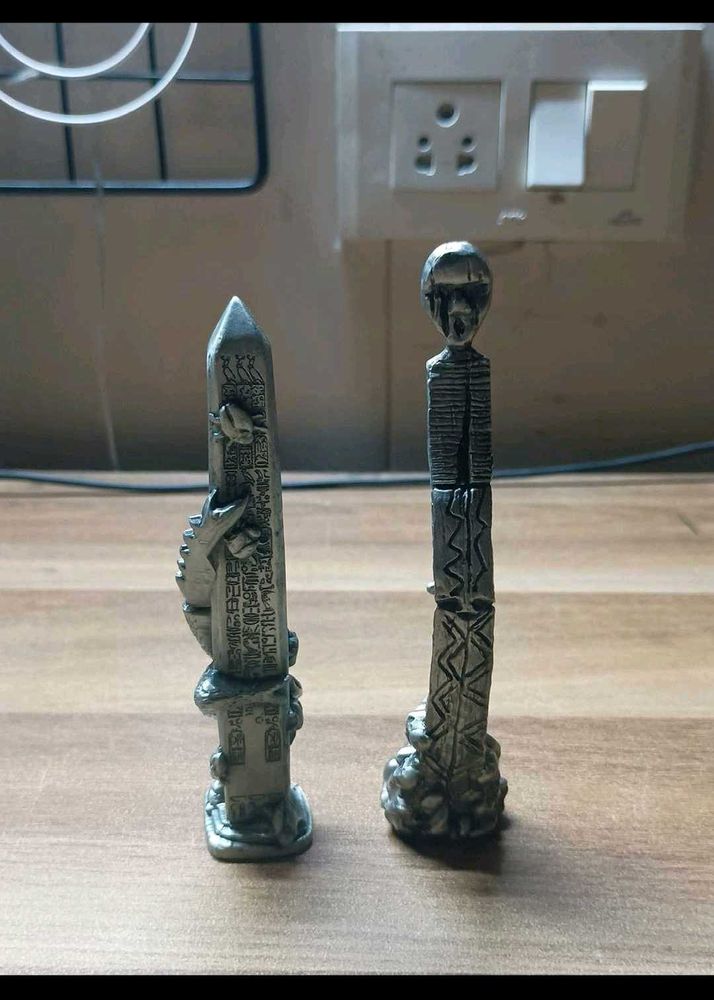 Comb Of ancient Egyptian monument