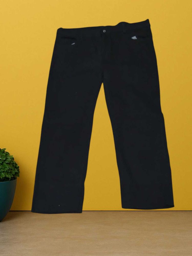 E@91 Size-40 Straight Jeans