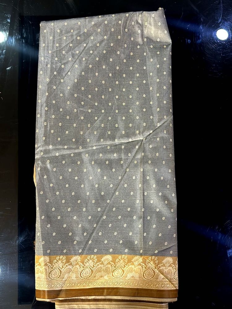 Grey Polka Dot Saree