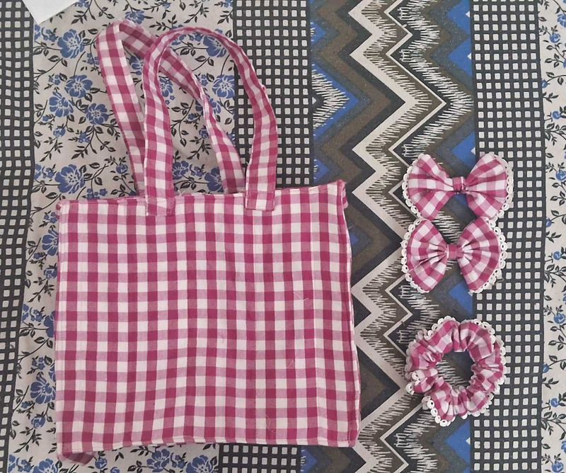 Checkered Tote Bag Set