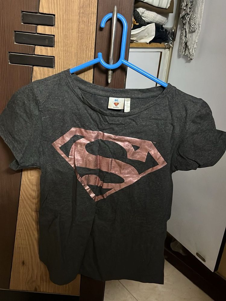 Roxy Superman Graphic Tee
