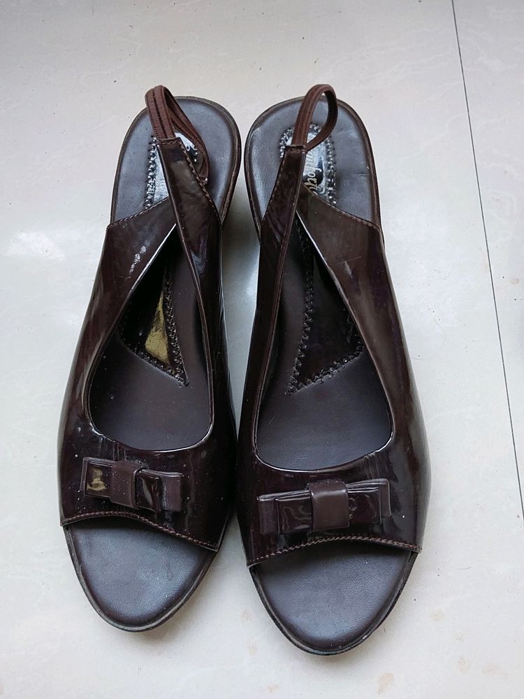 Chocolate Colour Belly Sandals