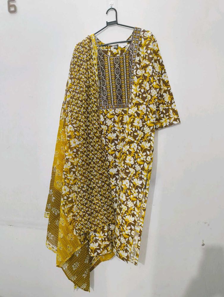 Floral Print Kurti Set