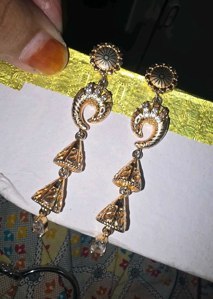 Earings
