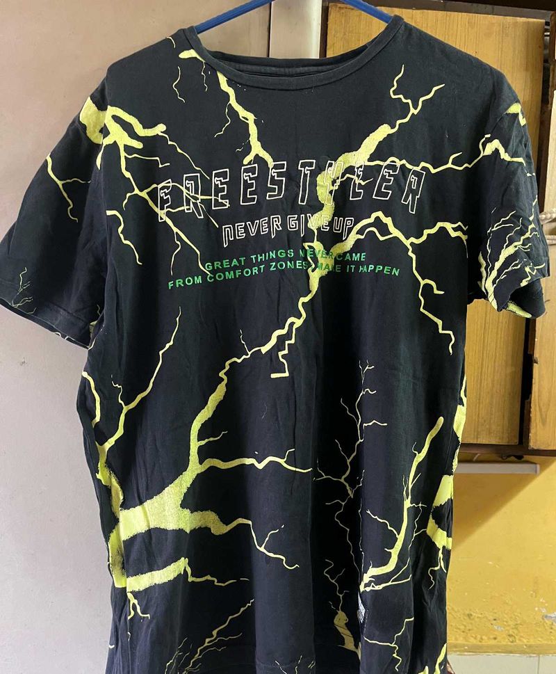 Graphic Print T-Shirt
