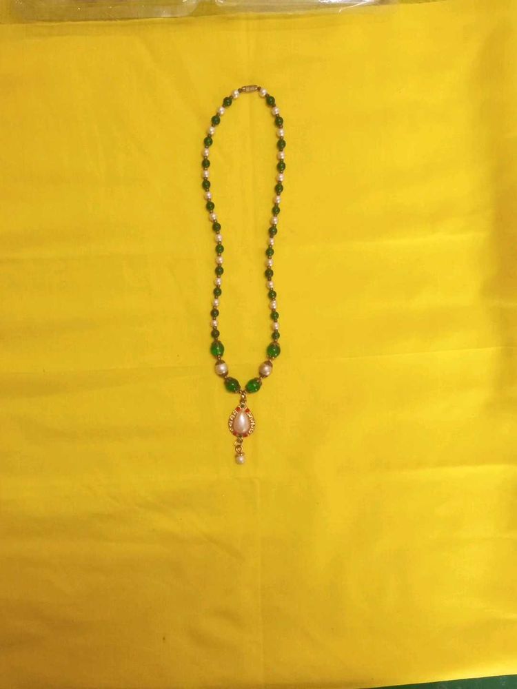 Green Beaded Necklace