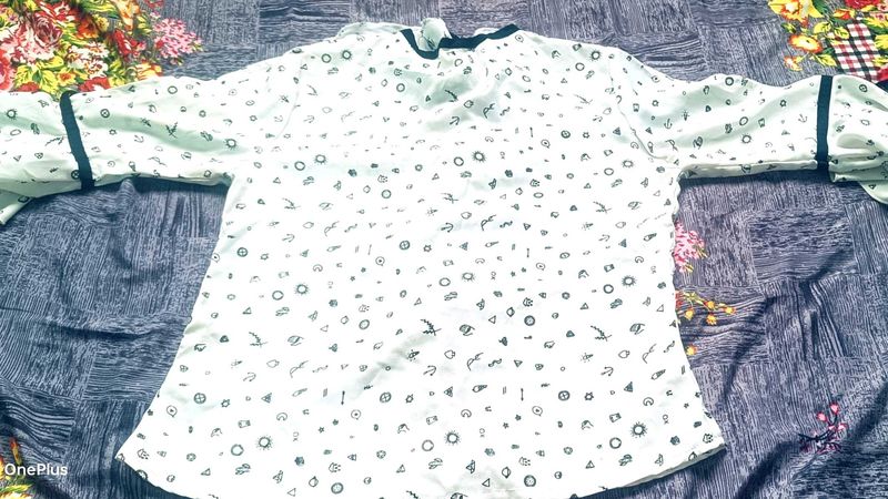 Patterned Top