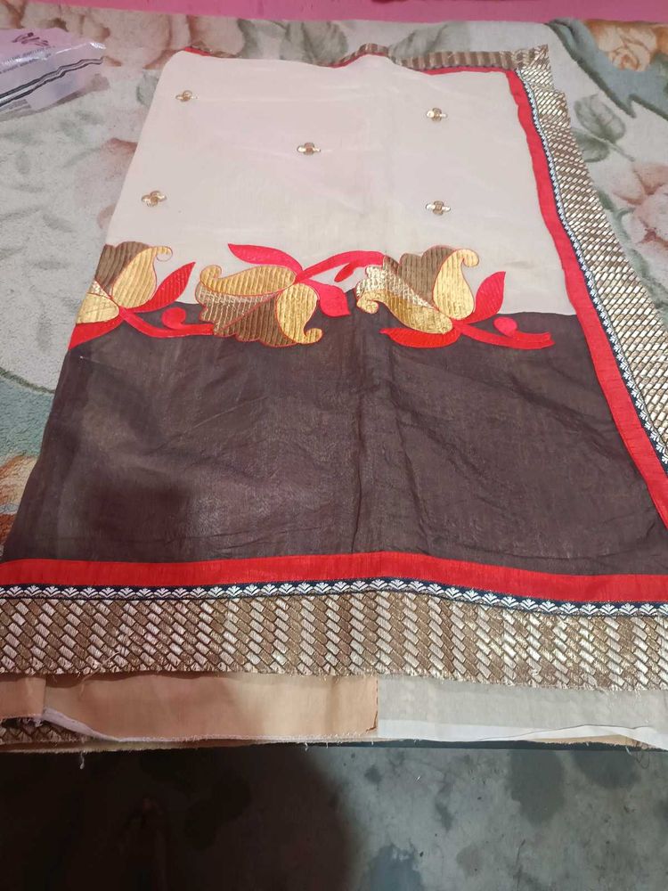 Elegant  party stylish floral printed zari Saree b