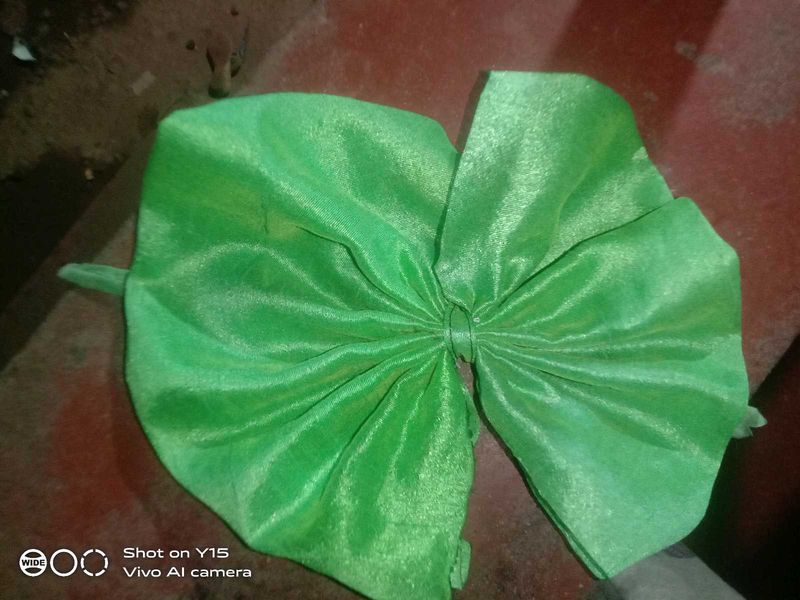 Green Neck Bow 💚