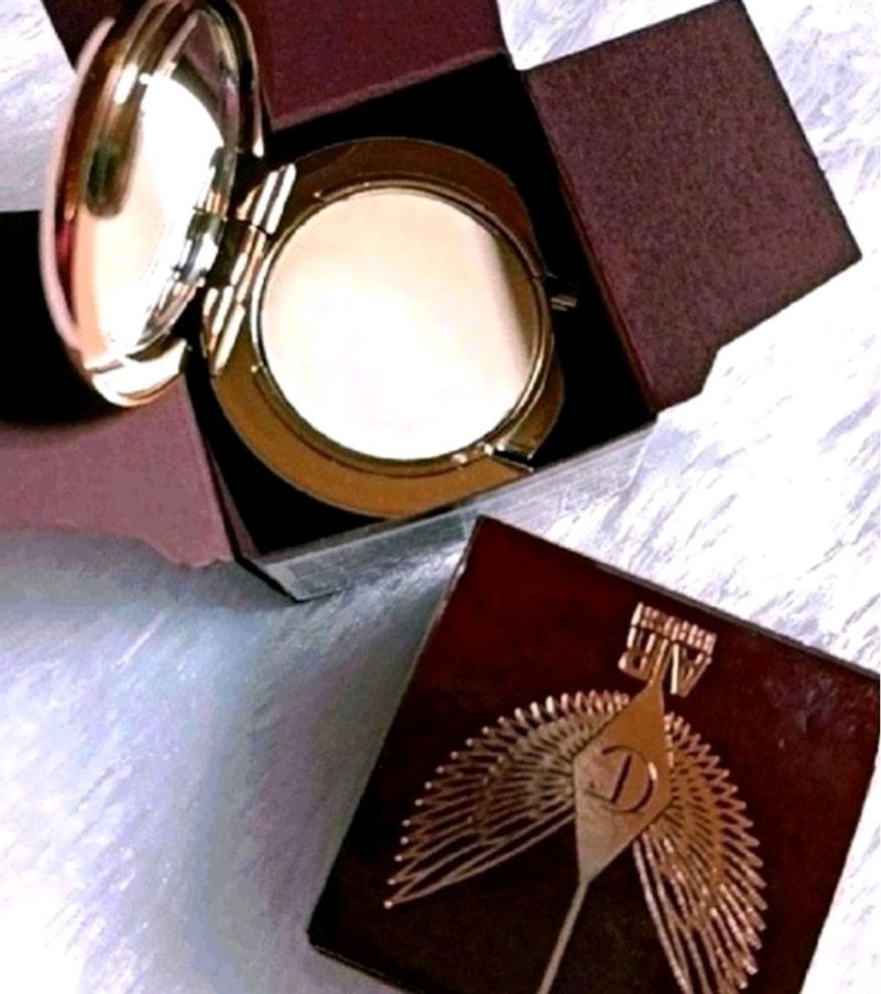 Charlotte Tilbury Compact 💕♥️
