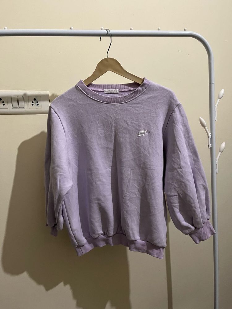 Nike sweatshirt