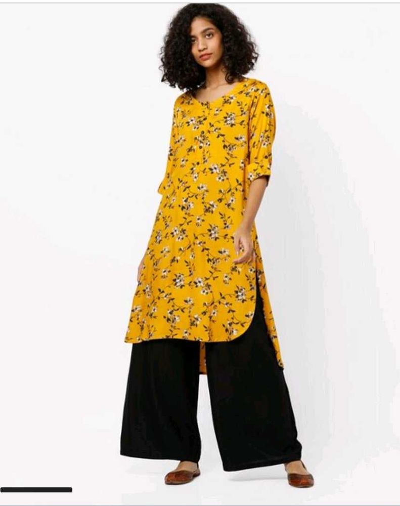 Avaasa Floral Print High-Low Kurti