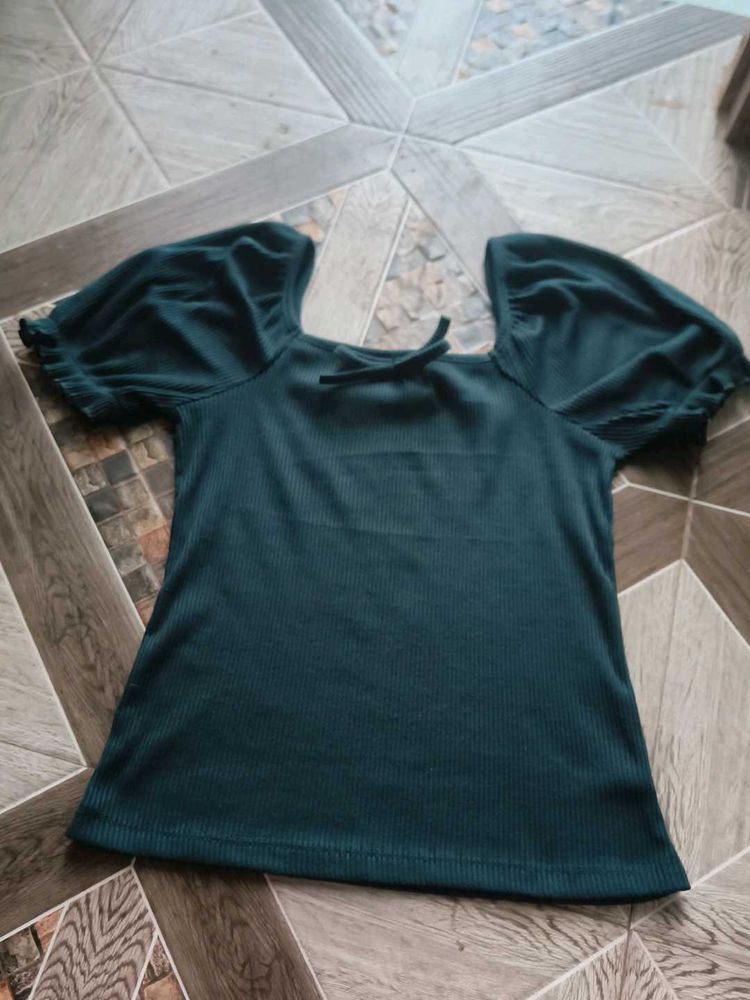 Green Puff Sleeve Top