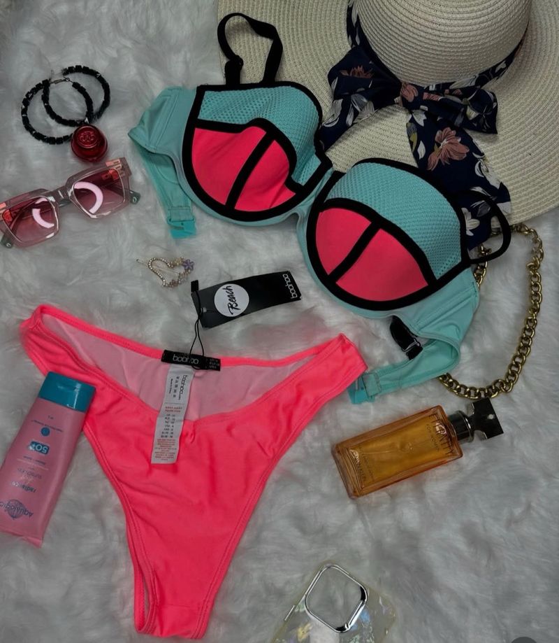 Boohoo Colorblock Bikini Set
