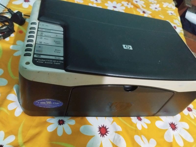 HP Deskjet F2120 All-in-One Printer