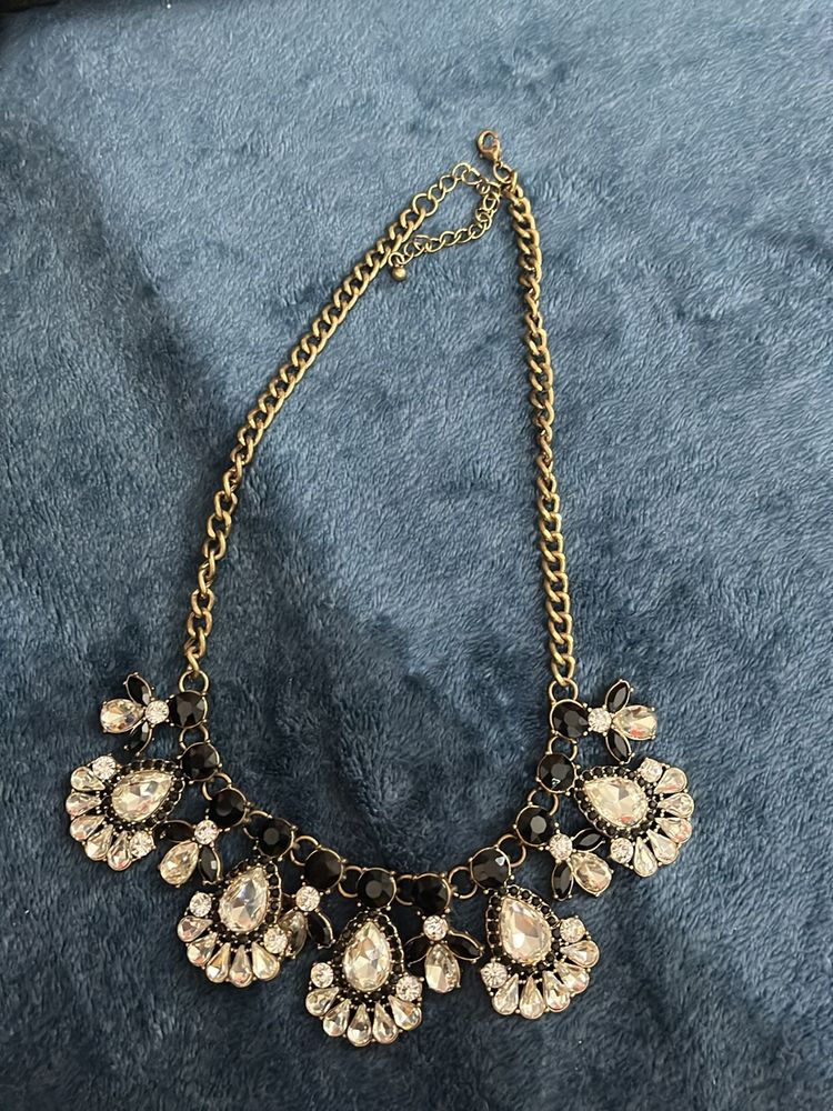 Kazo Necklace