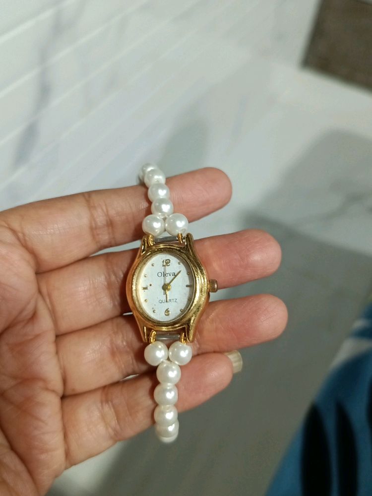 Pearl  Watch
