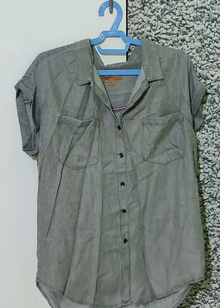 Semi Sleeveless Shirt Model (Women)