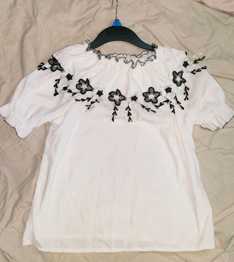 Trending Embroidery Stylish White Top Off Shoulder