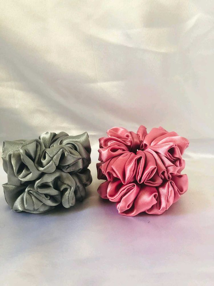 Satin Scrunchie Set