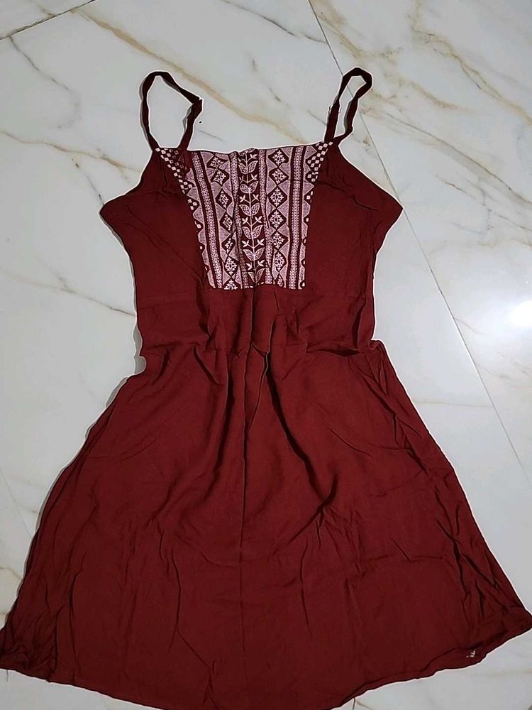 White Embroidered Kurti