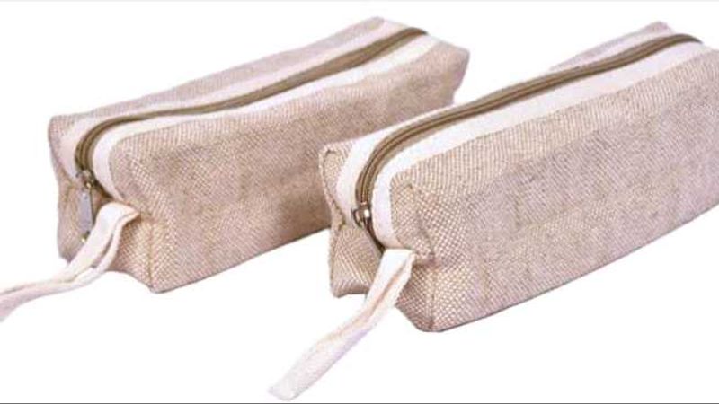 Jute Travel Pouch