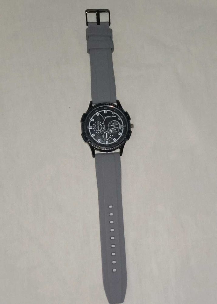Style Watch For College Boys