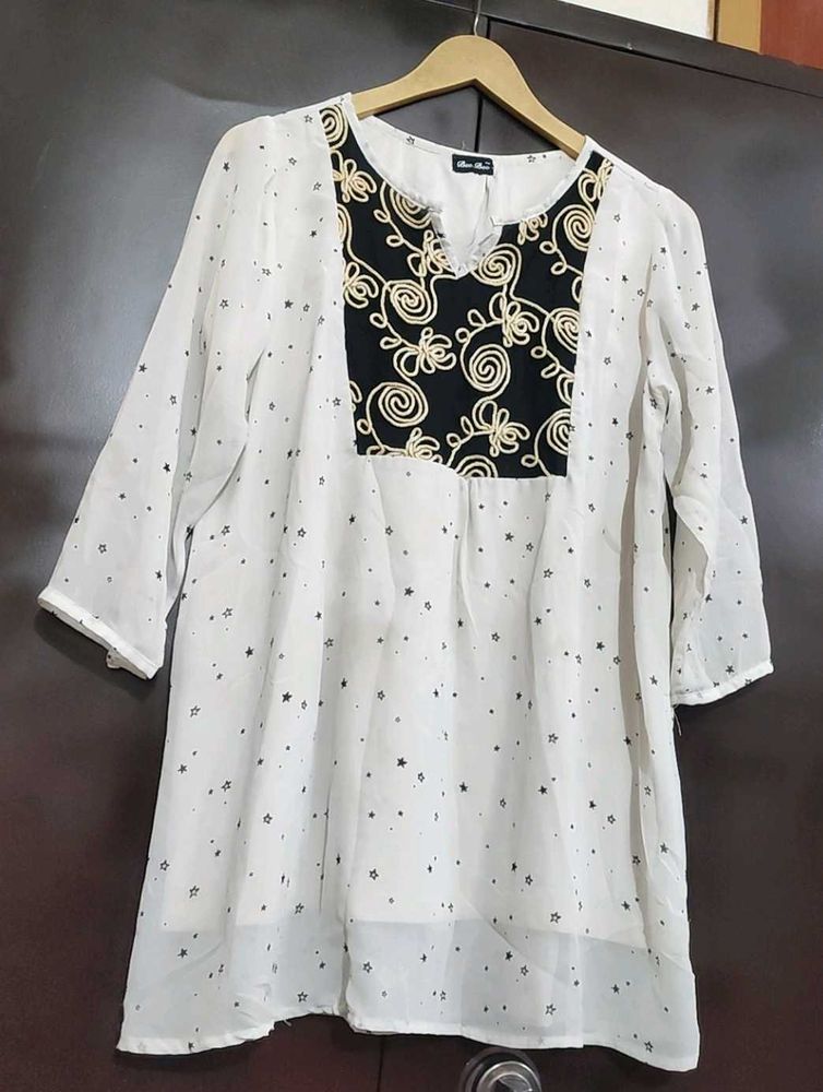 Off White Top For Girl Or Woman 36 Bust