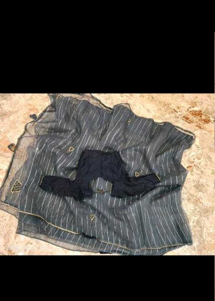 Elegant Striped Saree