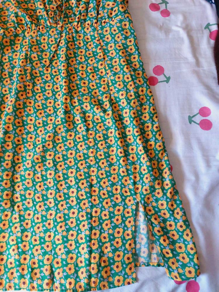 Floral Print tie front Mini dress