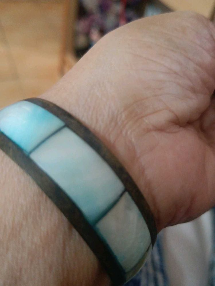Chic Bangle Bracelet
