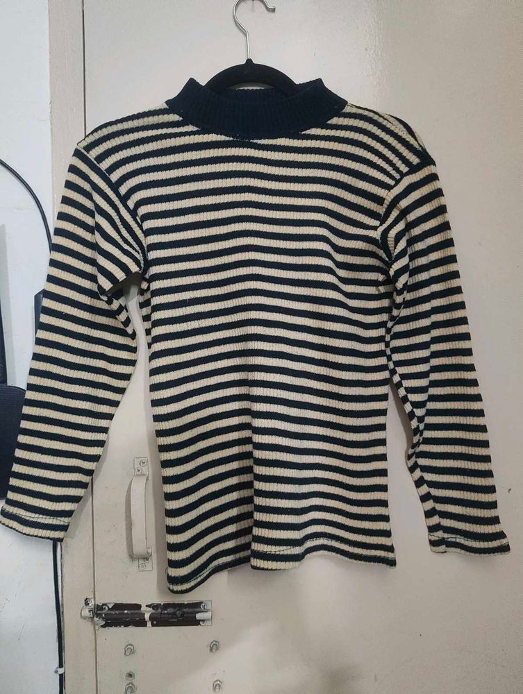 Striped Turtleneck Long Sleeve Top