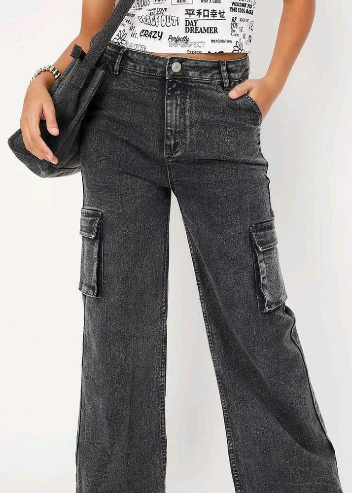 Charcoal cargo jeans.