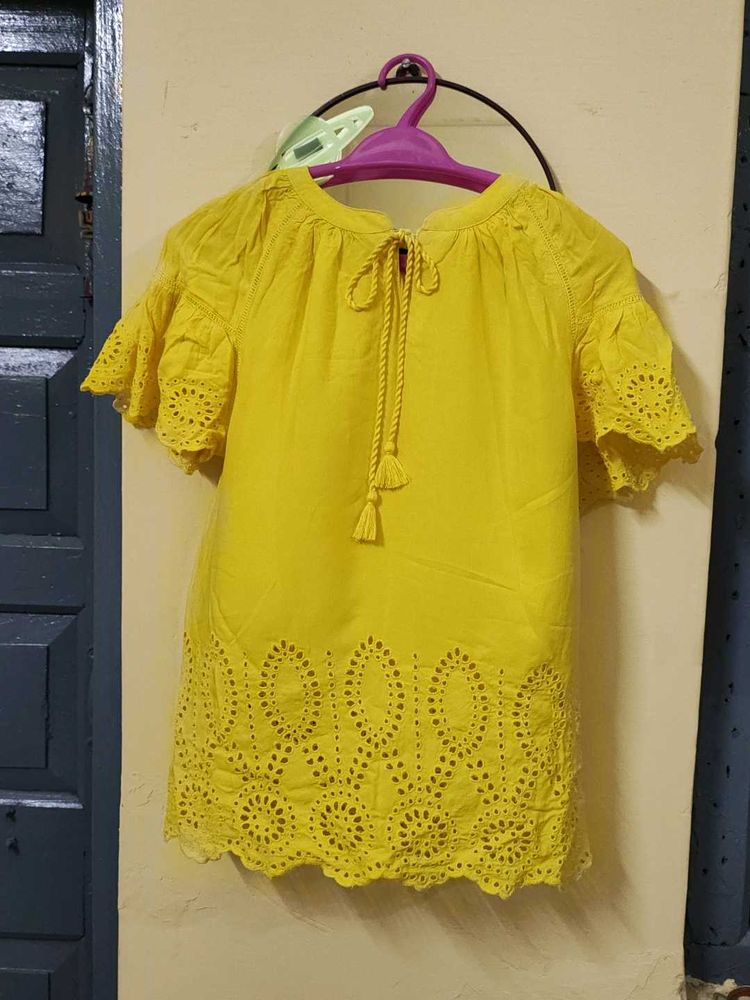Yellow Color Cut Work Top