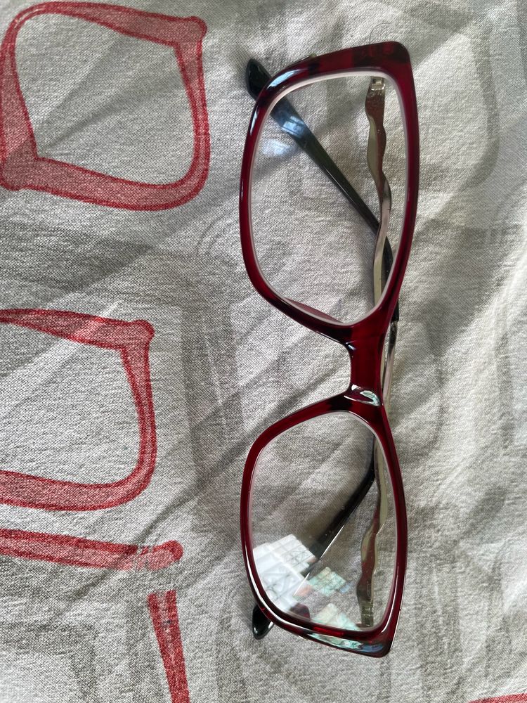 Eyeglass With Power