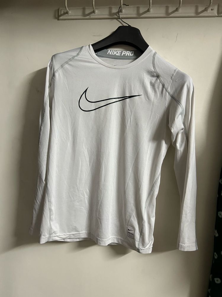 Nike Pro Long Sleeve Top