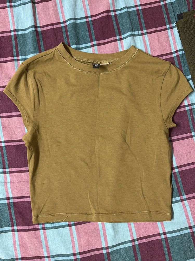 H And M Fit Tshirt!!