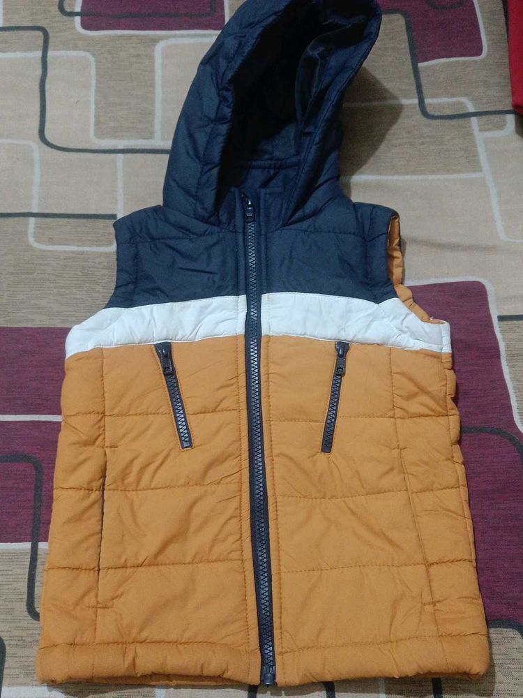 Boys Hooded Sleeveless Jacket